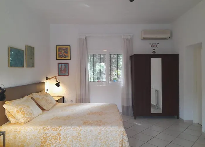 Rododafni Bay Residences